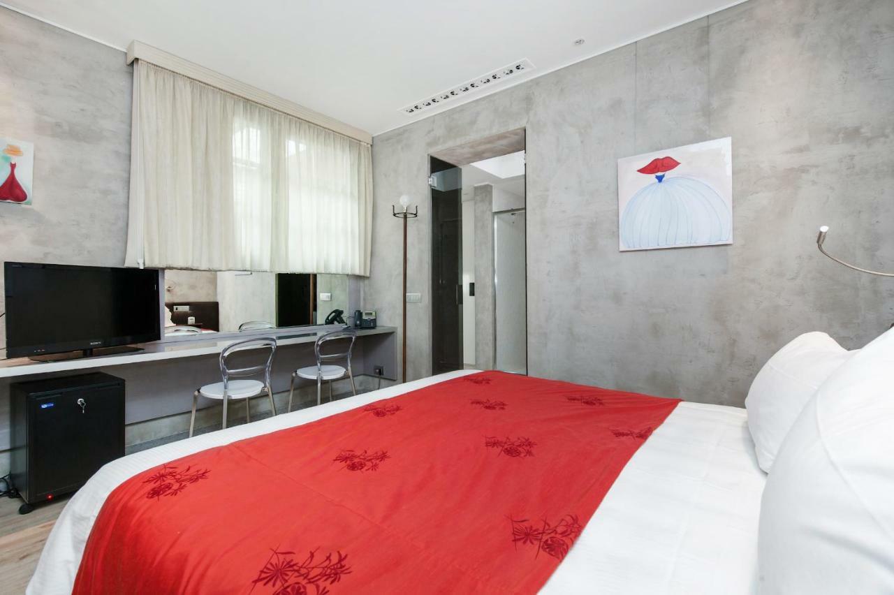 Loft - New Rest House